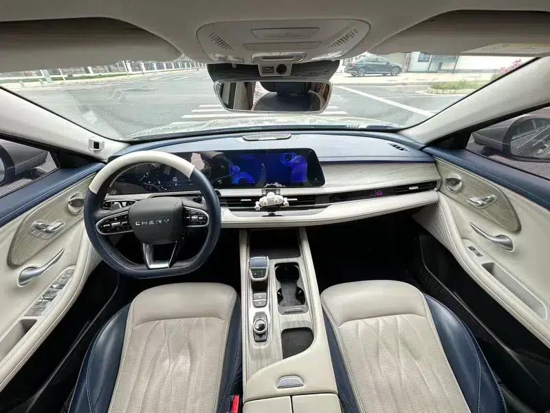 Chery Arrizo 8 2022 1.6TGDI DCT Premium — миниатюра 6