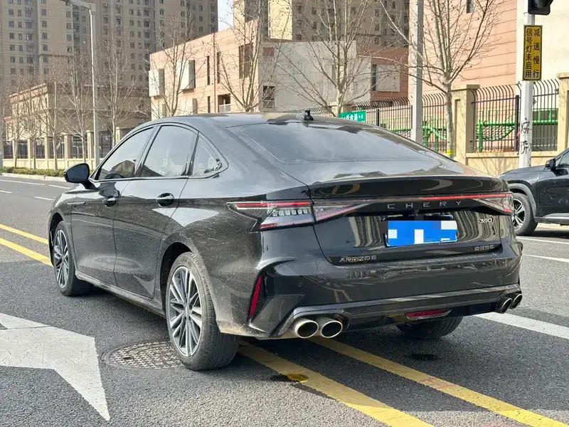 Chery Arrizo 8 2025 2.0T AT Royal+ — миниатюра 4