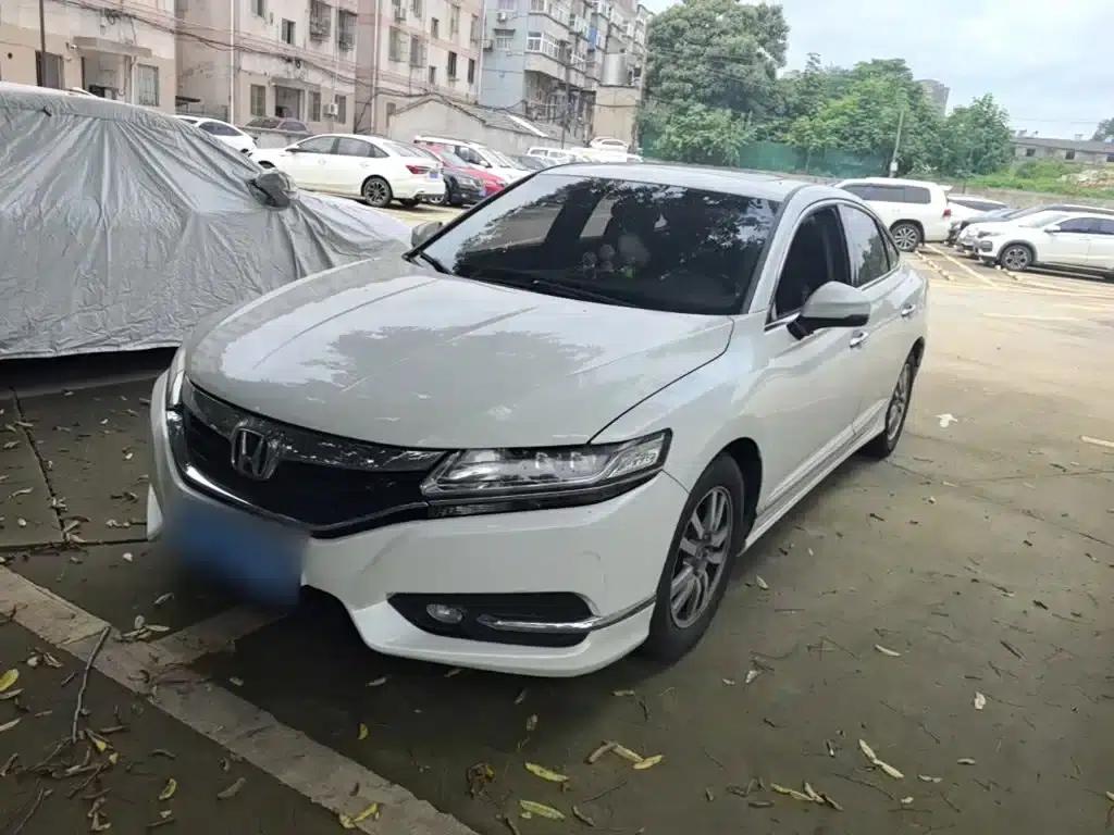 Spirior 2017 2.0L Comfort Edition — миниатюра 1