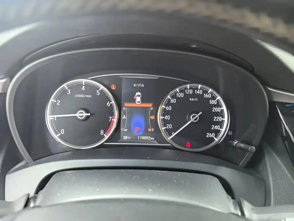 Spirior 2017 2.0L Comfort Edition — миниатюра 12