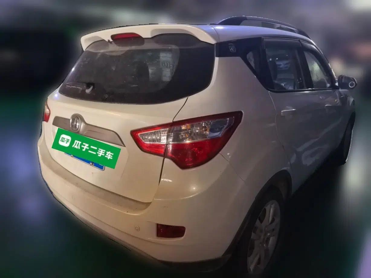 CHANGAN CS35 2012 1.6L Manual Luxury Model China IV Standard — миниатюра 6