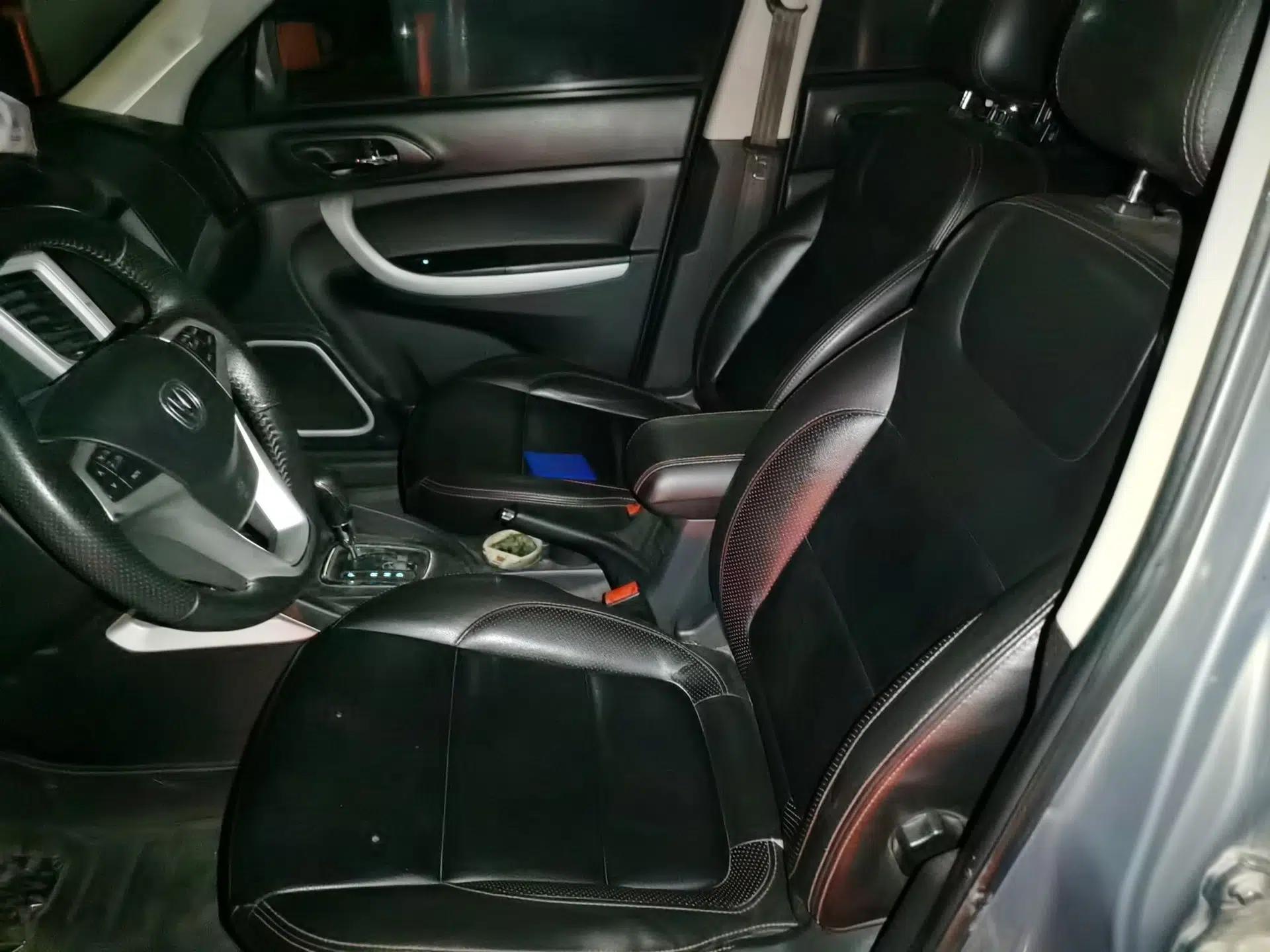 CHANGAN CS35 2015 1.6L Automatic Luxury Model China IV Standard — миниатюра 15