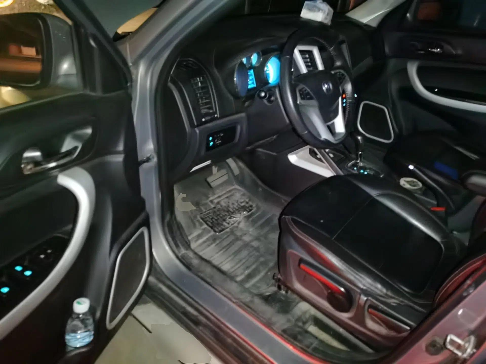 CHANGAN CS35 2015 1.6L Automatic Luxury Model China IV Standard — миниатюра 16