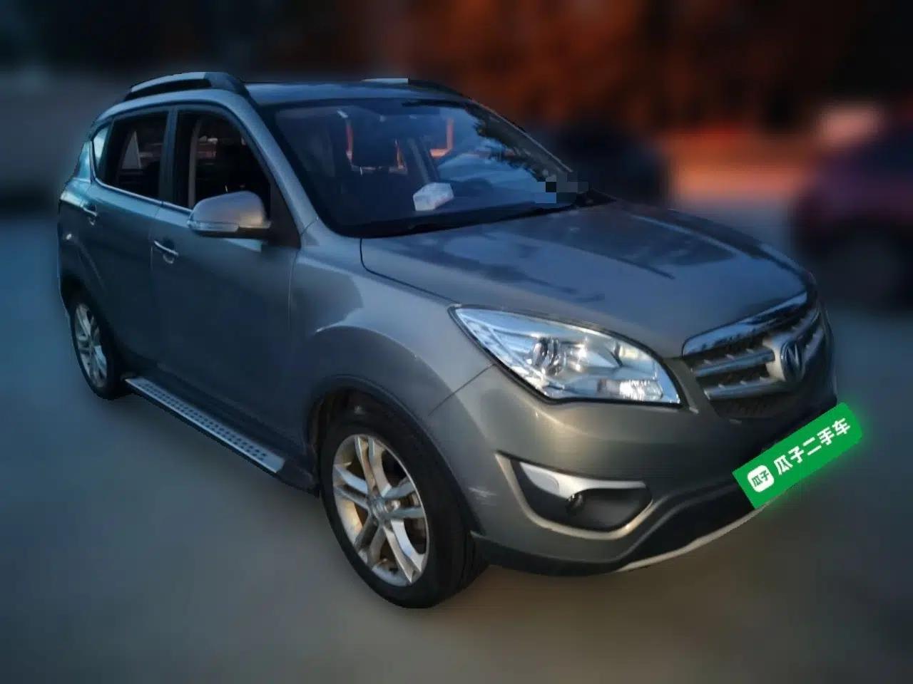 CHANGAN CS35 2015 1.6L Automatic Luxury Model China IV Standard — миниатюра 3