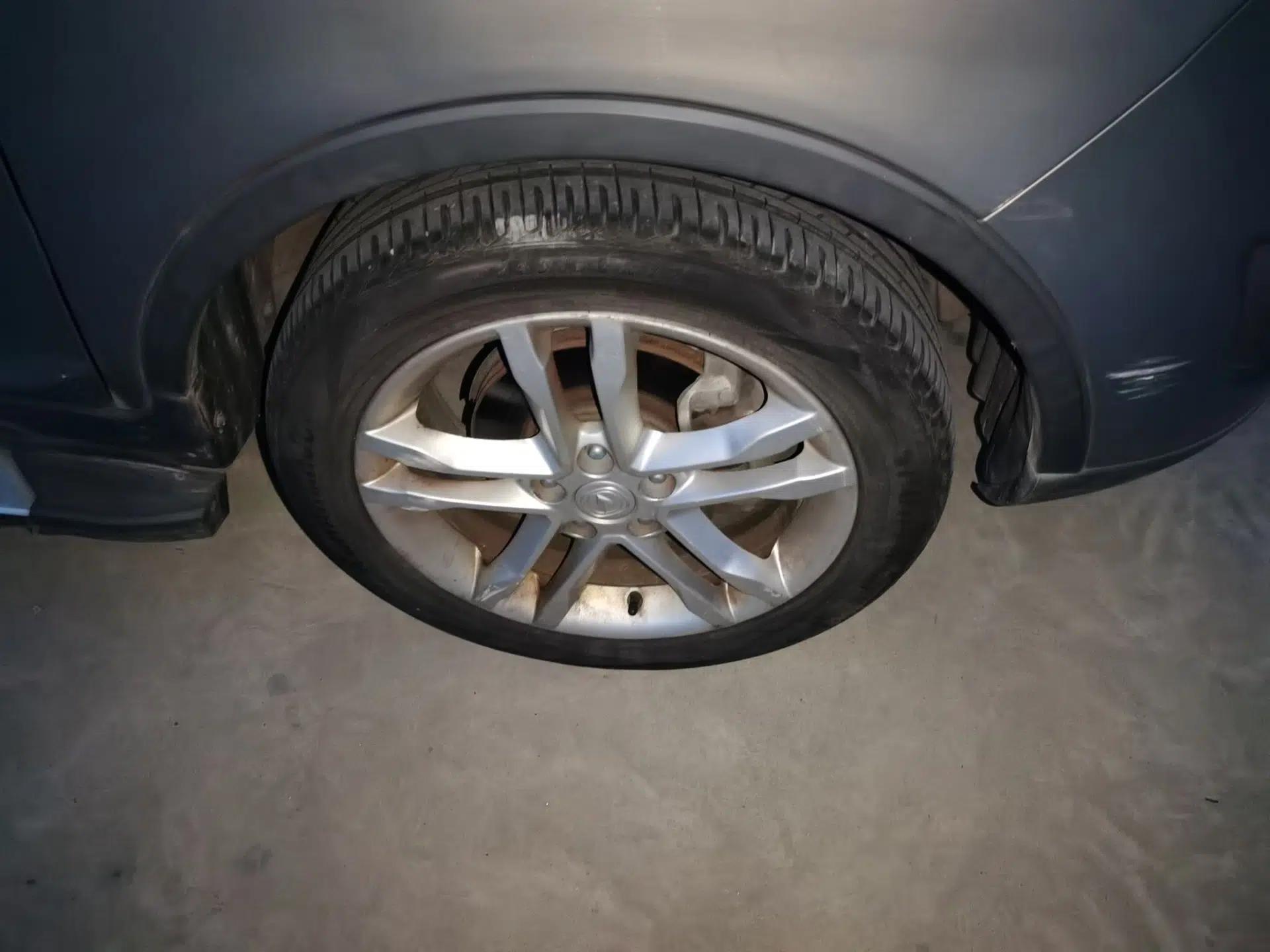 CHANGAN CS35 2015 1.6L Automatic Luxury Model China IV Standard — миниатюра 8