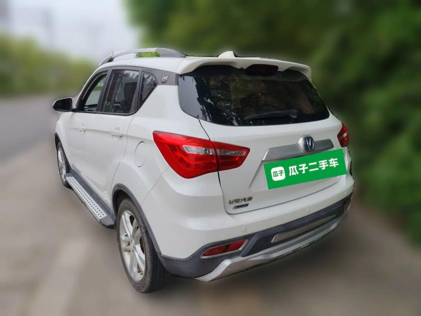 CHANGAN CS35 2017 1.6L Manual Luxury Model — миниатюра 4