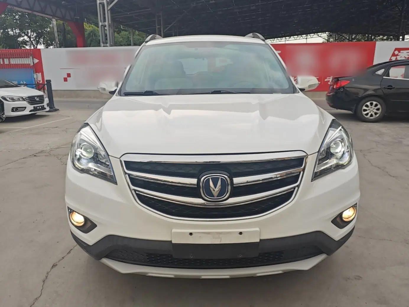 CHANGAN CS35 2017 1.6L Automatic Luxury Model — миниатюра 2