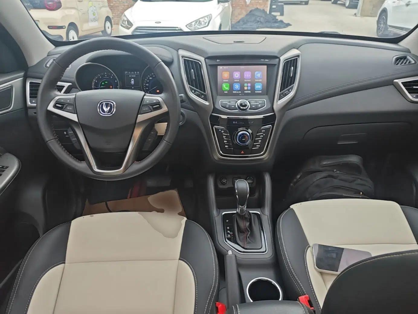 CHANGAN CS35 2017 1.6L Automatic Luxury Model — миниатюра 12