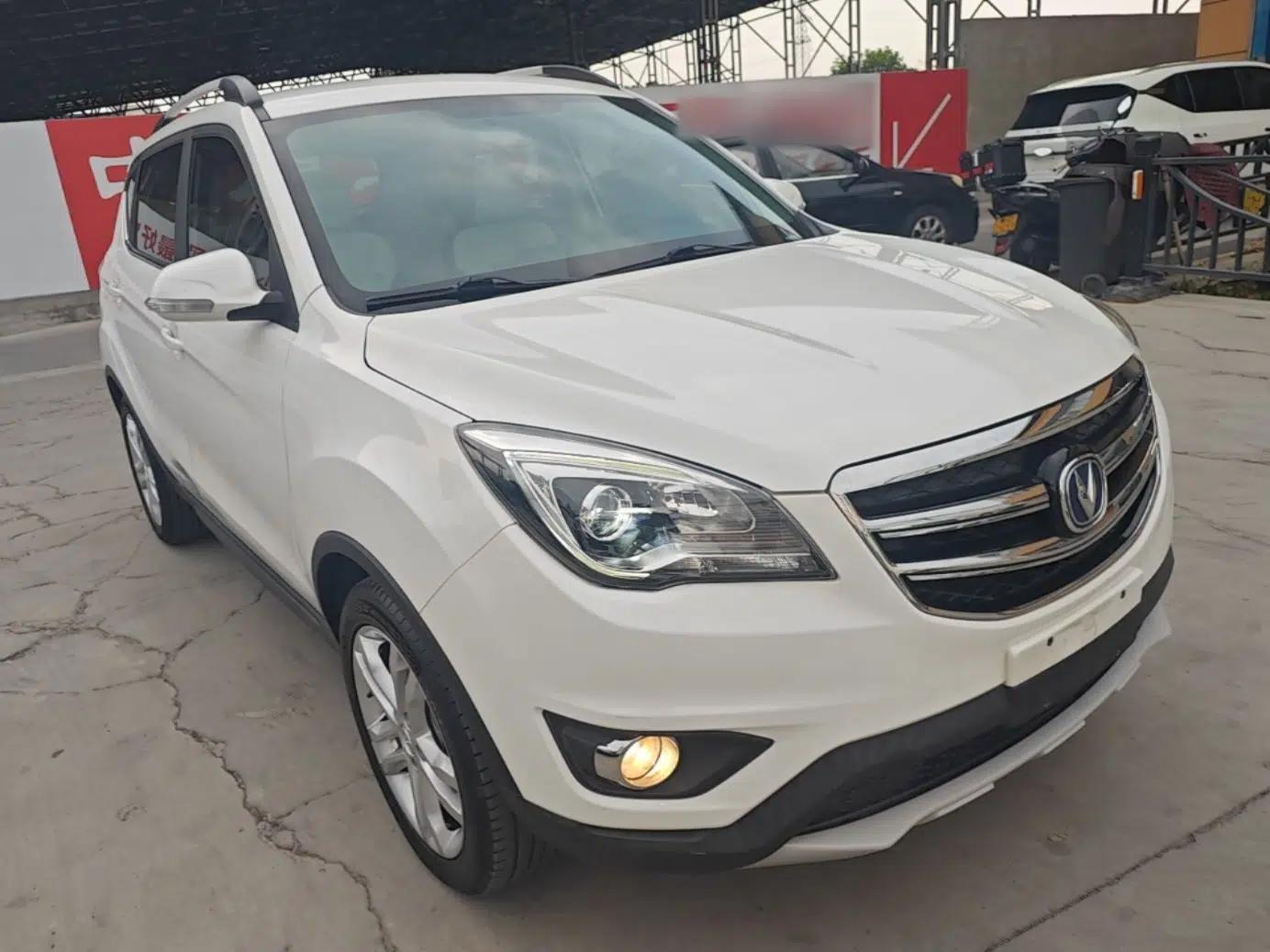 CHANGAN CS35 2017 1.6L Automatic Luxury Model — миниатюра 3
