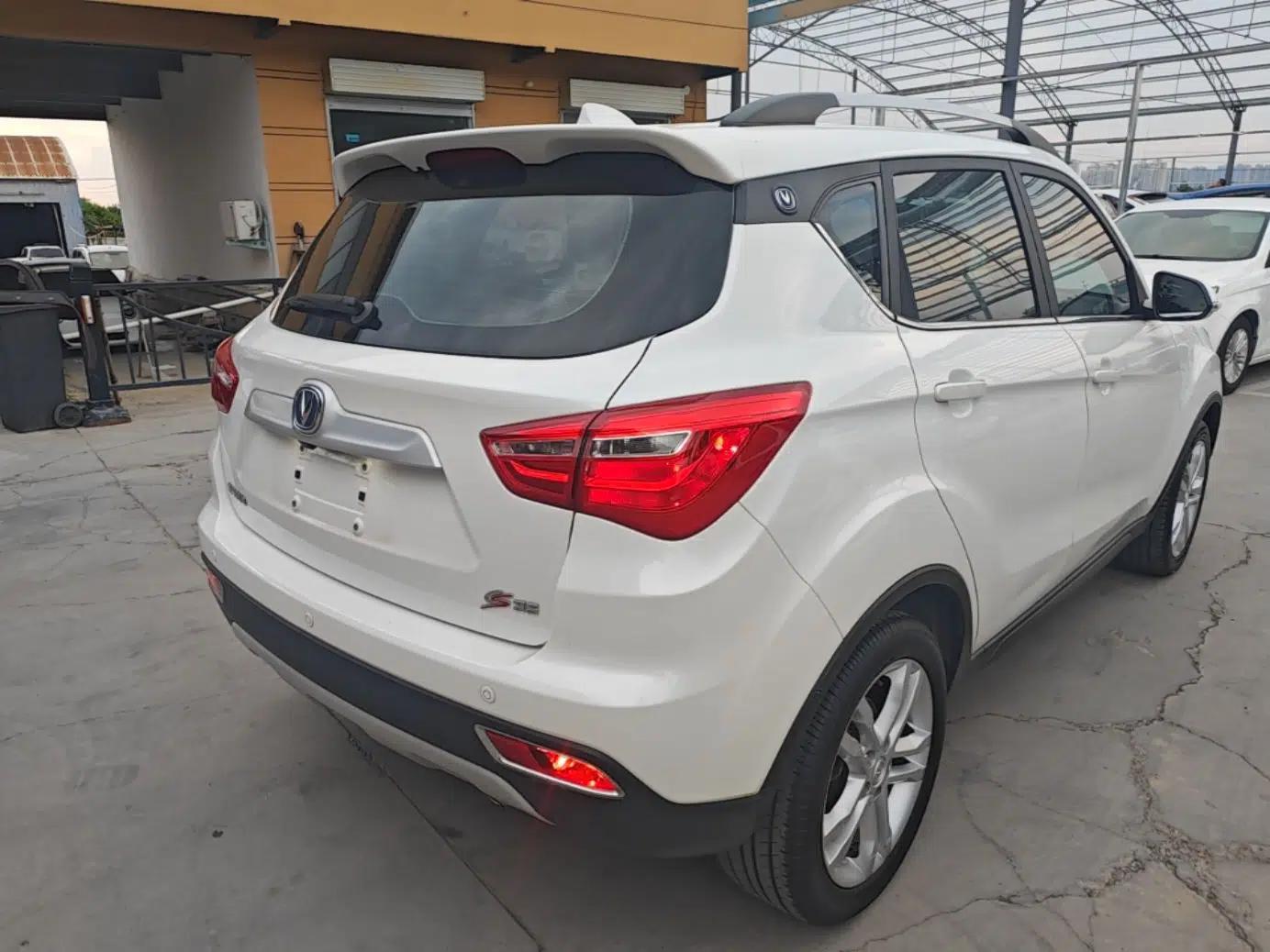 CHANGAN CS35 2017 1.6L Automatic Luxury Model — миниатюра 6
