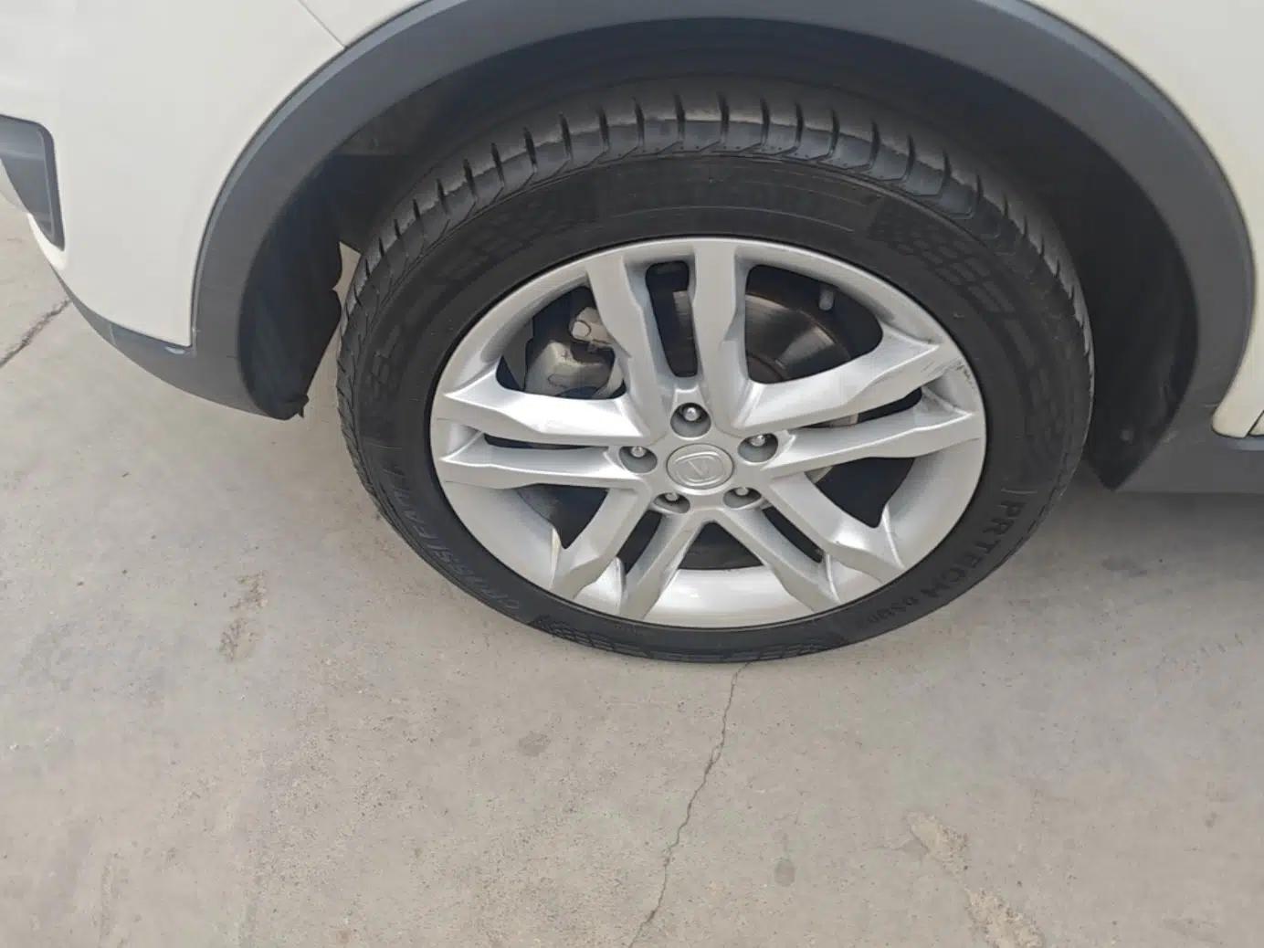 CHANGAN CS35 2017 1.6L Automatic Luxury Model — миниатюра 10