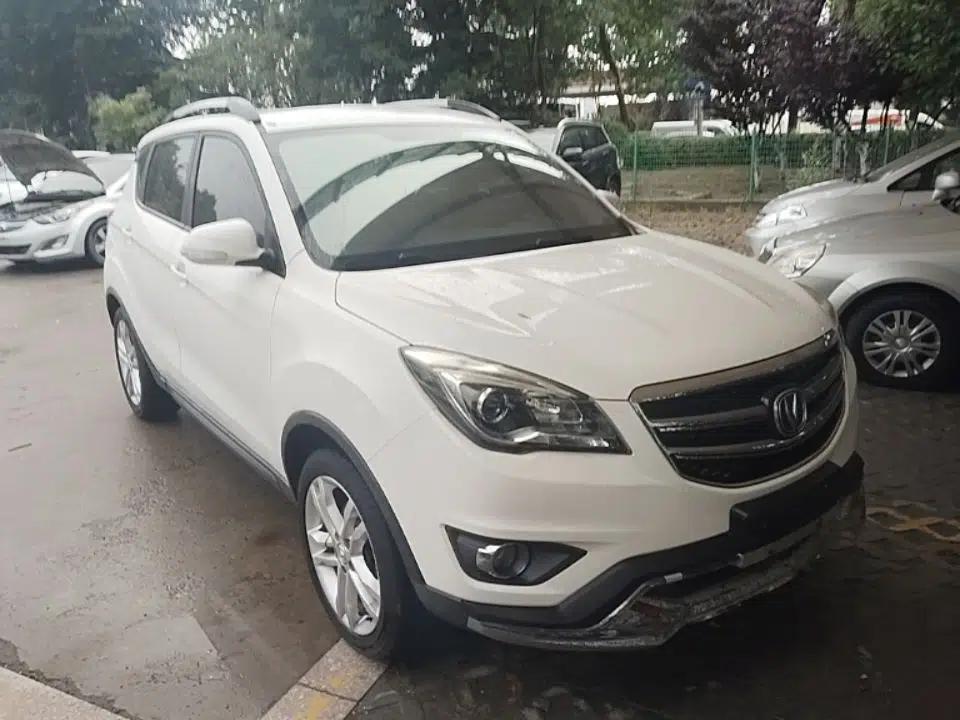 CHANGAN CS35 2017 1.6L Manual Luxury Model — миниатюра 12
