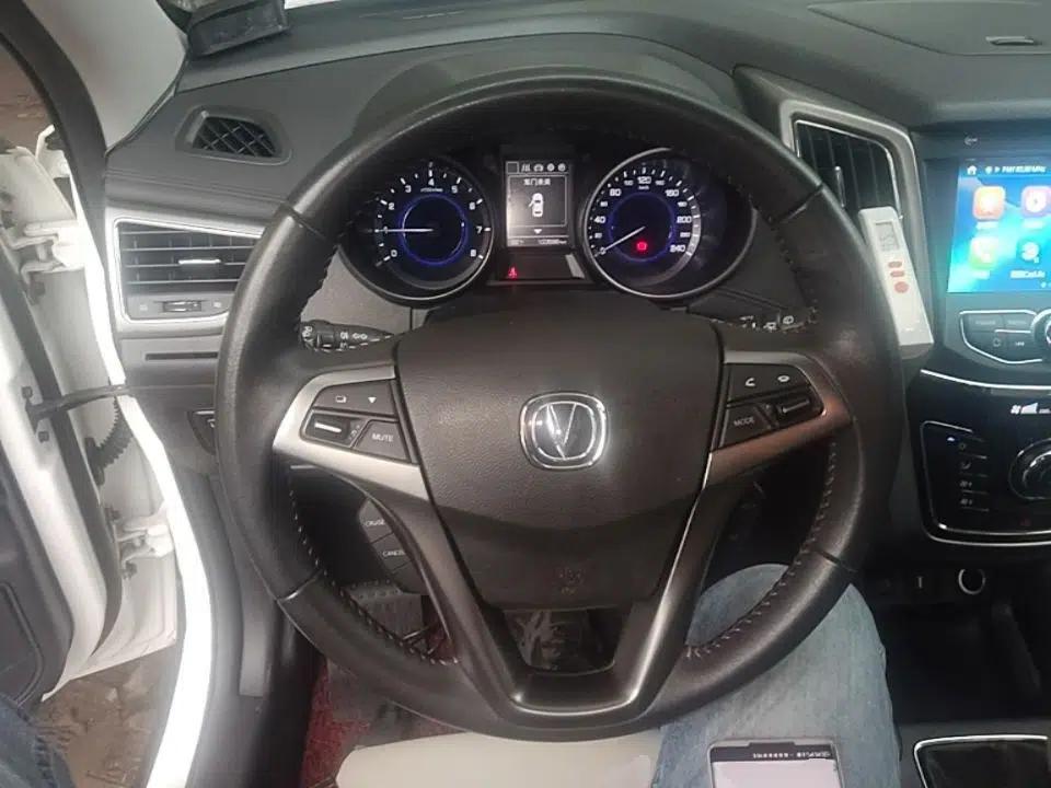 CHANGAN CS35 2017 1.6L Manual Luxury Model — миниатюра 18