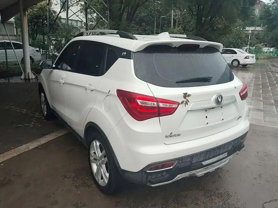 CHANGAN CS35 2017 1.6L Manual Luxury Model — миниатюра 4