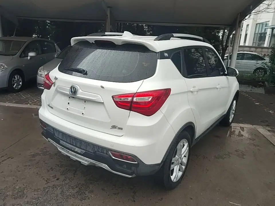 CHANGAN CS35 2017 1.6L Manual Luxury Model — миниатюра 6