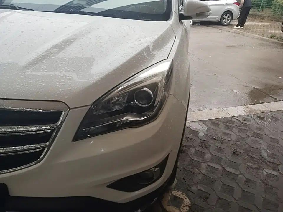 CHANGAN CS35 2017 1.6L Manual Luxury Model — миниатюра 8