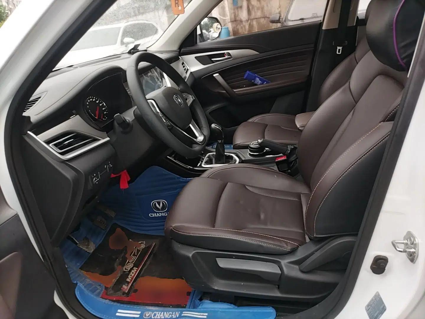 CHANGAN CS35PLUS 2018 1.6L Manual Changlian Edition China V Standard — миниатюра 17
