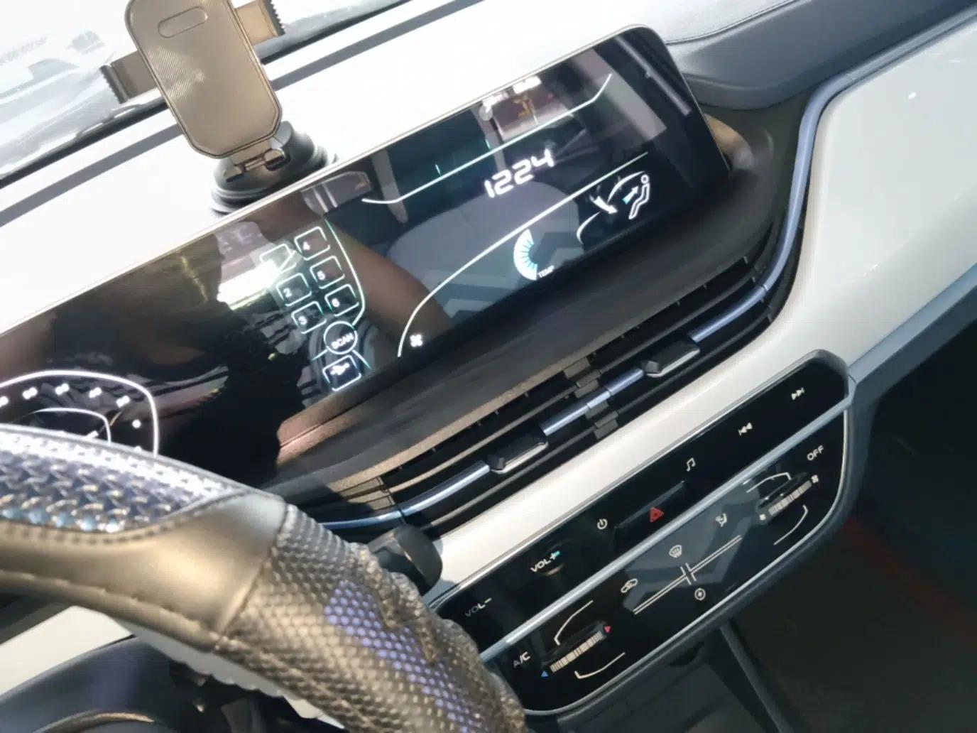 CHANGAN Benni E-Star 2022 Qingxin Edition Colorful Model Lithium Iron Phosphate — миниатюра 15