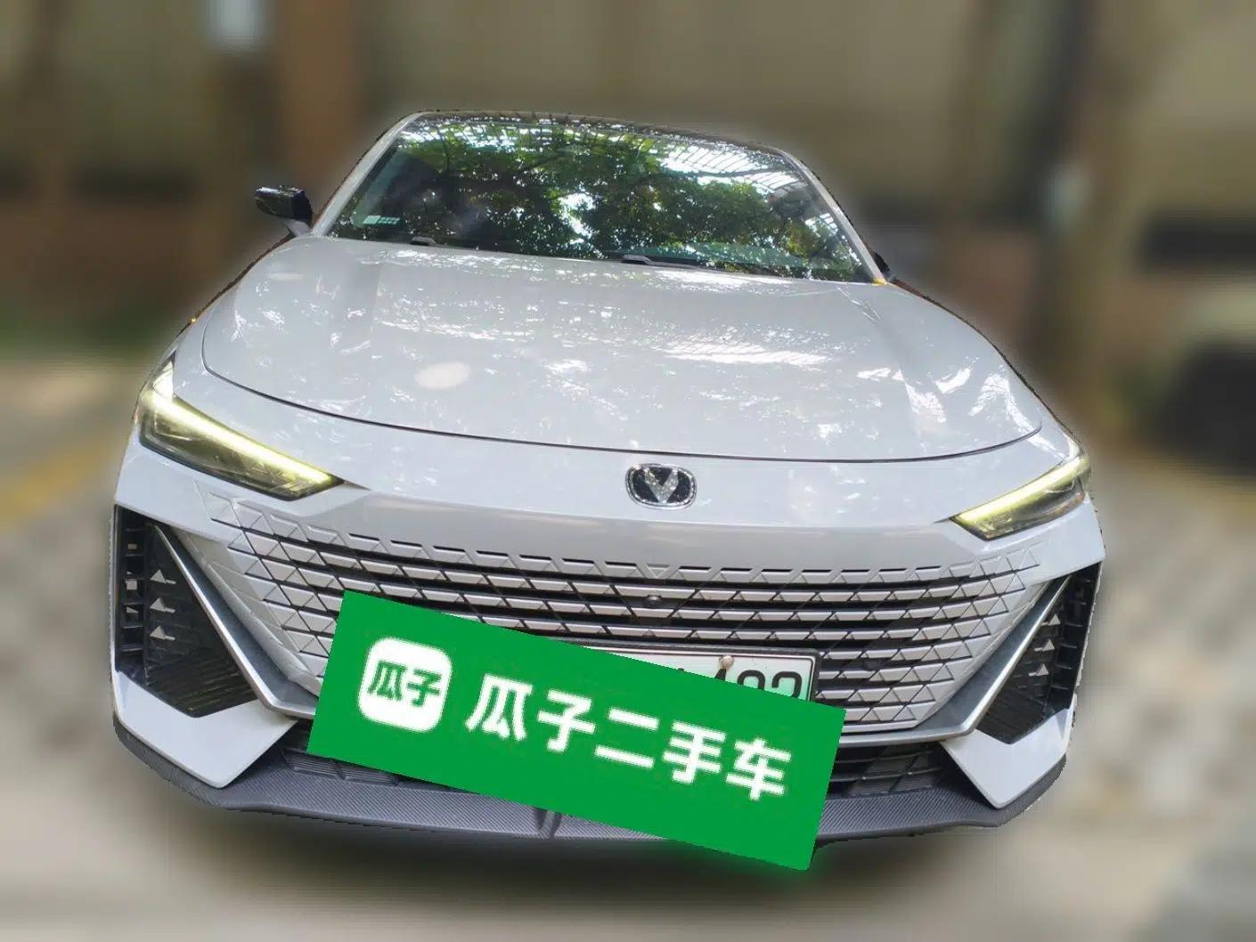 CHANGAN UNI-V iDD 2023 ZhiDian iDD 1.5T 113km ZhiKu Model — миниатюра 2