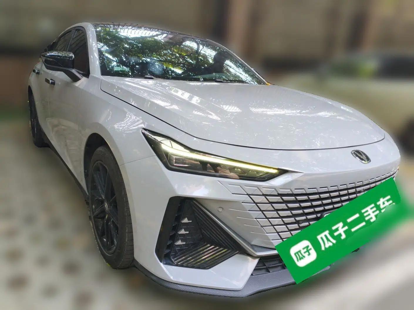 CHANGAN UNI-V iDD 2023 ZhiDian iDD 1.5T 113km ZhiKu Model — миниатюра 3