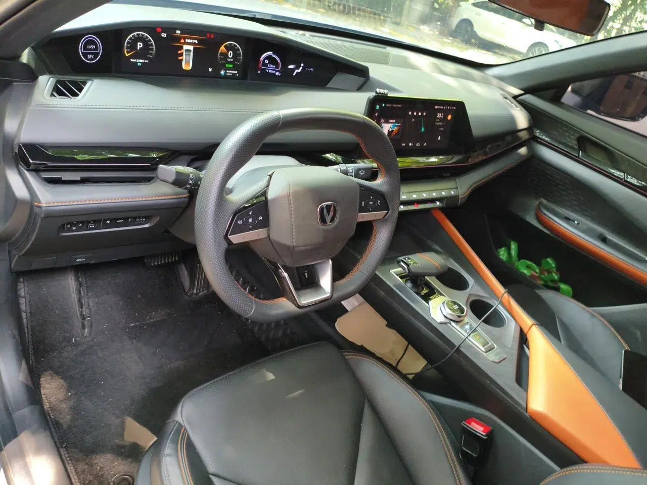 CHANGAN UNI-V iDD 2023 ZhiDian iDD 1.5T 113km ZhiKu Model — миниатюра 9