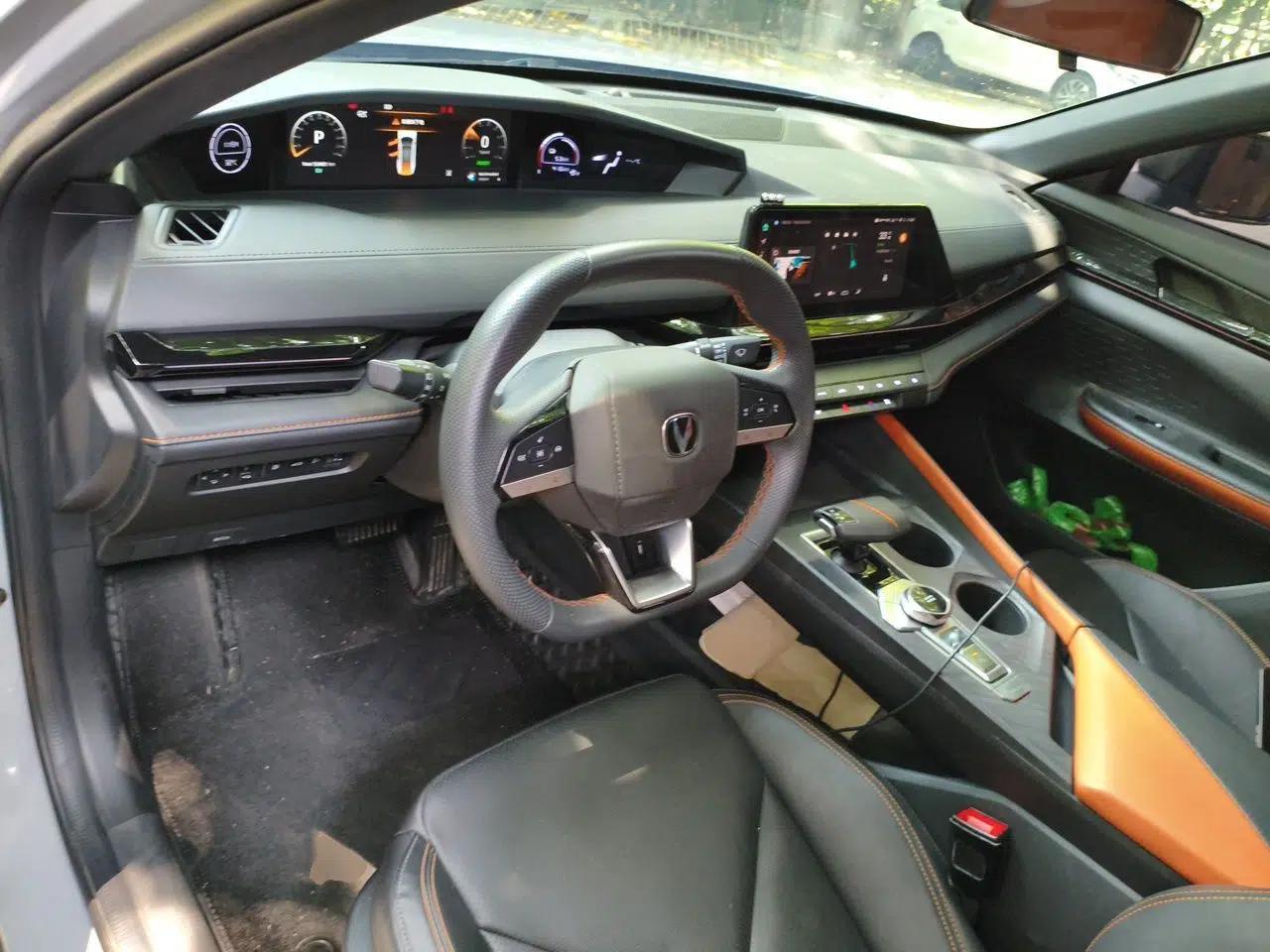 CHANGAN UNI-V iDD 2023 ZhiDian iDD 1.5T 113km ZhiKu Model — миниатюра 10