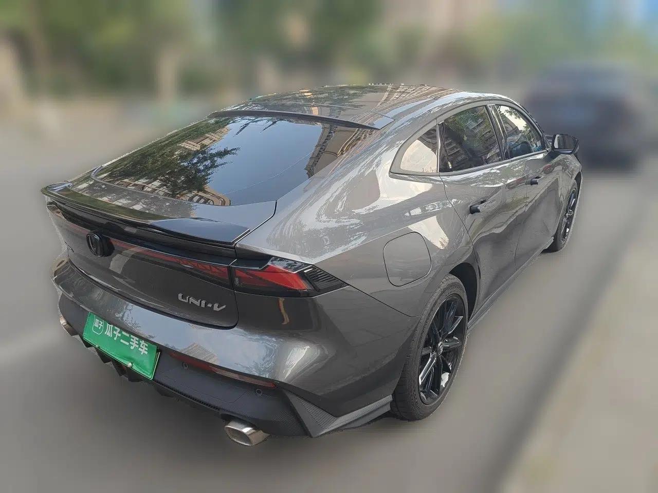 CHANGAN UNI-V iDD 2023 ZhiDian iDD 1.5T 113km ZhiKu Model — миниатюра 6