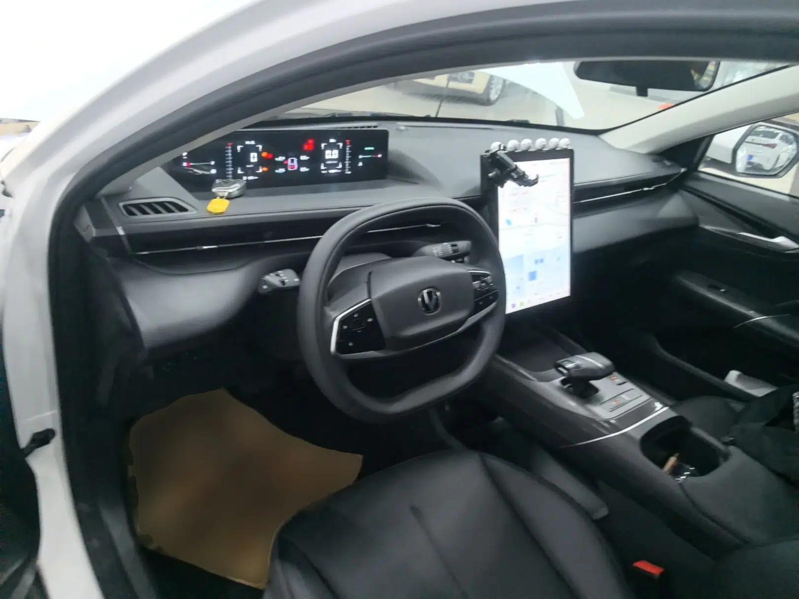 CHANGAN Eado DD 2023 Blue Whale NE 1.5T GDI DCT Luxury Edition — миниатюра 12