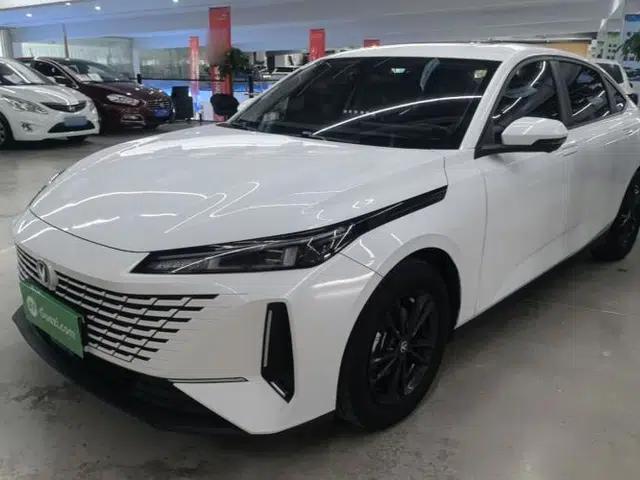 CHANGAN Eado DD 2023 Blue Whale NE 1.5T GDI DCT Luxury Edition