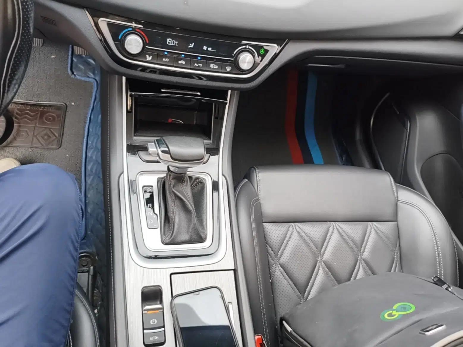 CHANGAN Ruicheng CC 2022 Blue Whale Edition 1.5T DCT Luxury Model — миниатюра 16