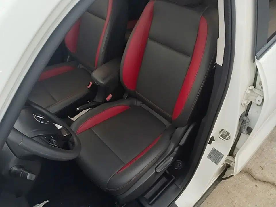CHANGAN CS15 2016 1.5L Automatic Fashion Edition — миниатюра 17
