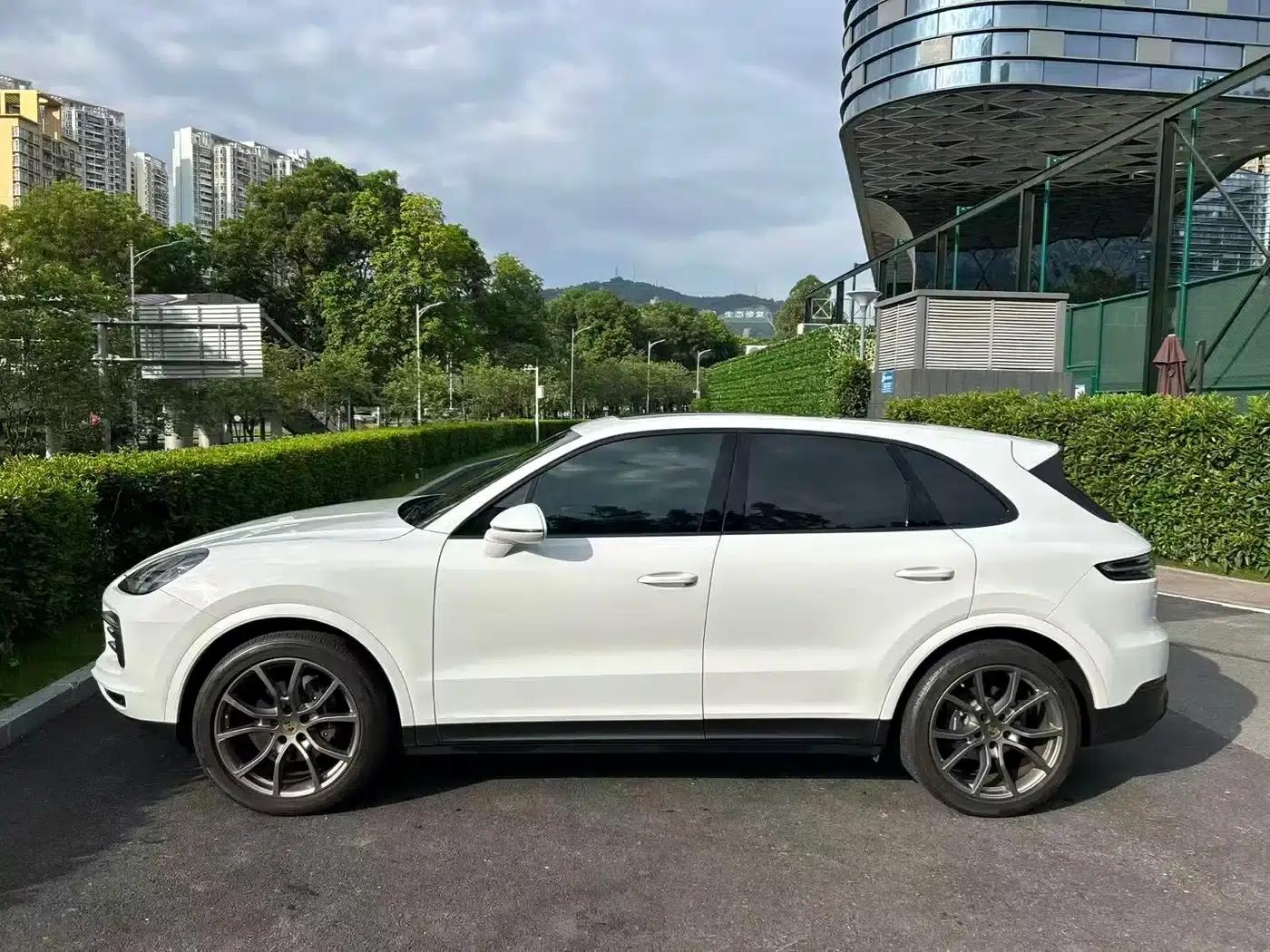 Cayenne 2023 Cayenne 3.0T — миниатюра 10