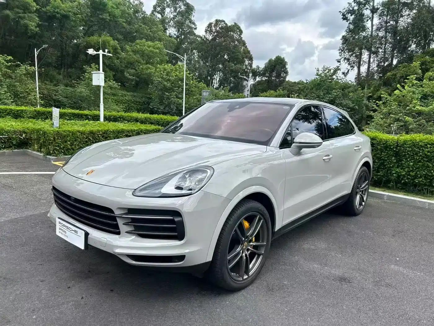 2023 Cayenne Coupé 3.0T Platinum Edition — миниатюра 1
