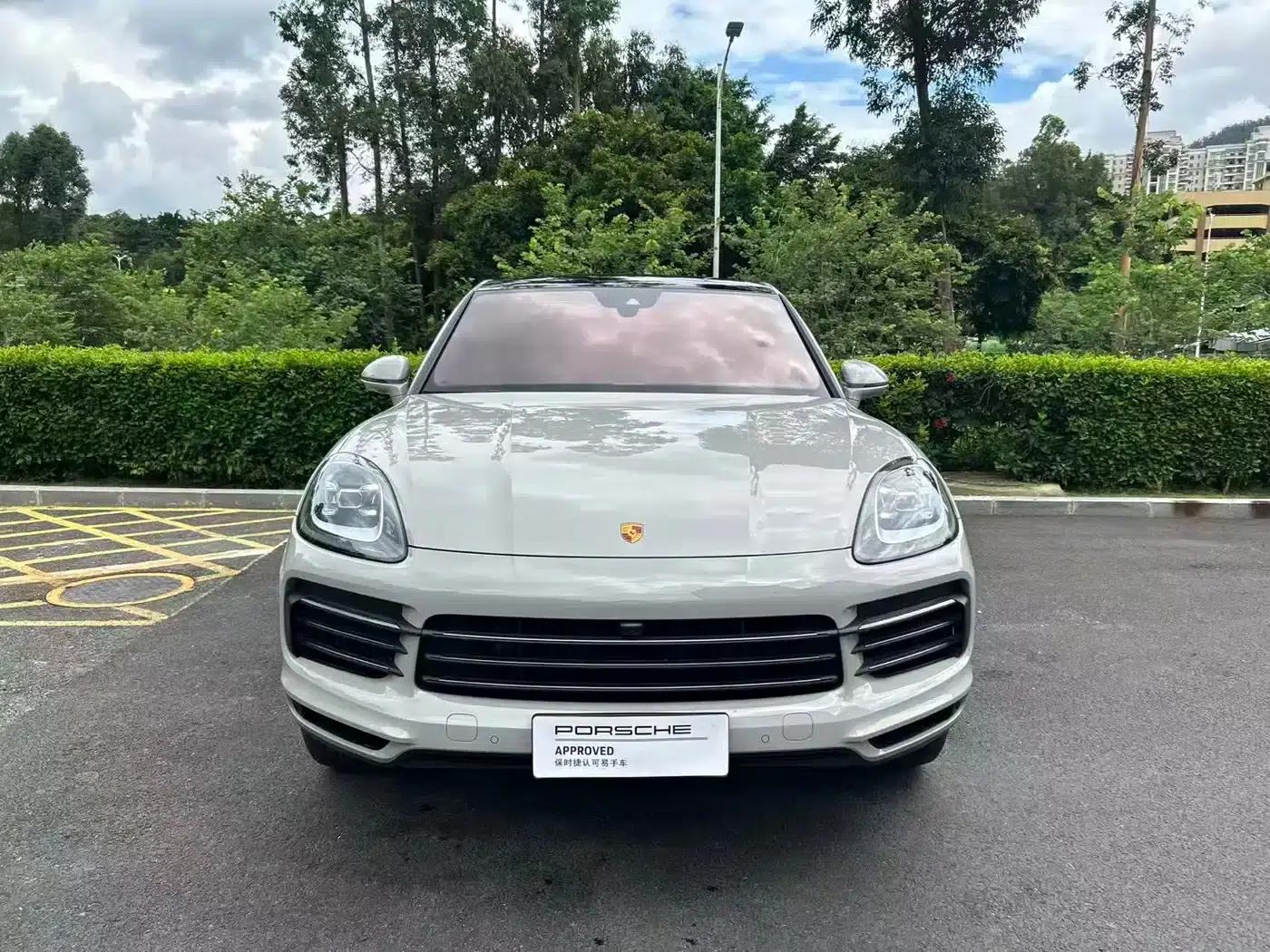 2023 Cayenne Coupé 3.0T Platinum Edition — миниатюра 2