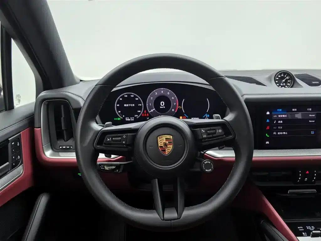 2025 Cayenne 3.0T Dream Edition — миниатюра 11