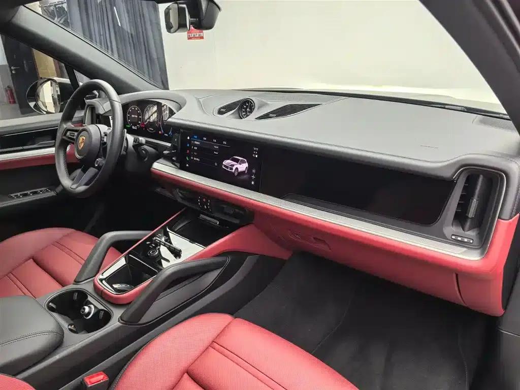 2025 Cayenne 3.0T Dream Edition — миниатюра 18