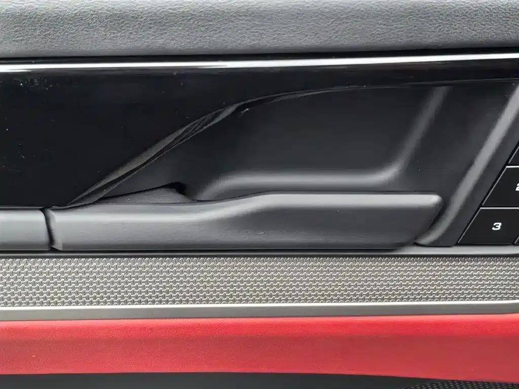2025 Cayenne 3.0T Dream Edition — миниатюра 27