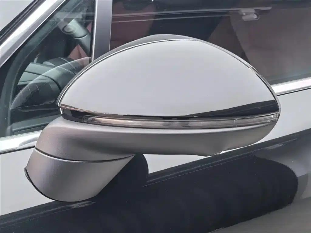 2025 Cayenne 3.0T Dream Edition — миниатюра 32