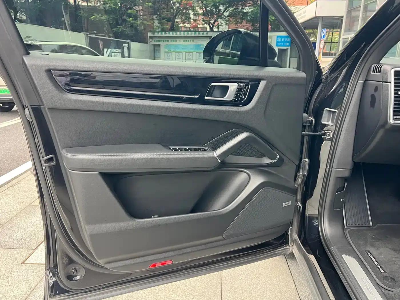 Cayenne 2019 Cayenne 3.0T — миниатюра 16