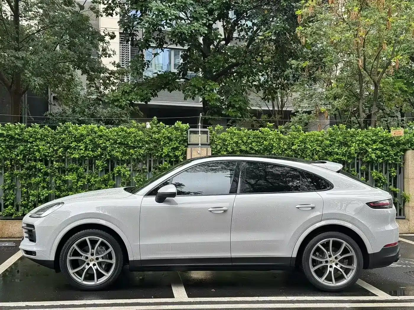 Cayenne 2019 Cayenne Coupé 3.0T — миниатюра 3
