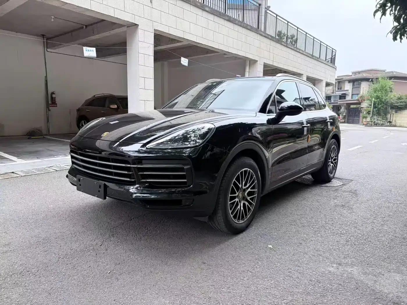 Cayenne 2019 Cayenne 3.0T — миниатюра 2