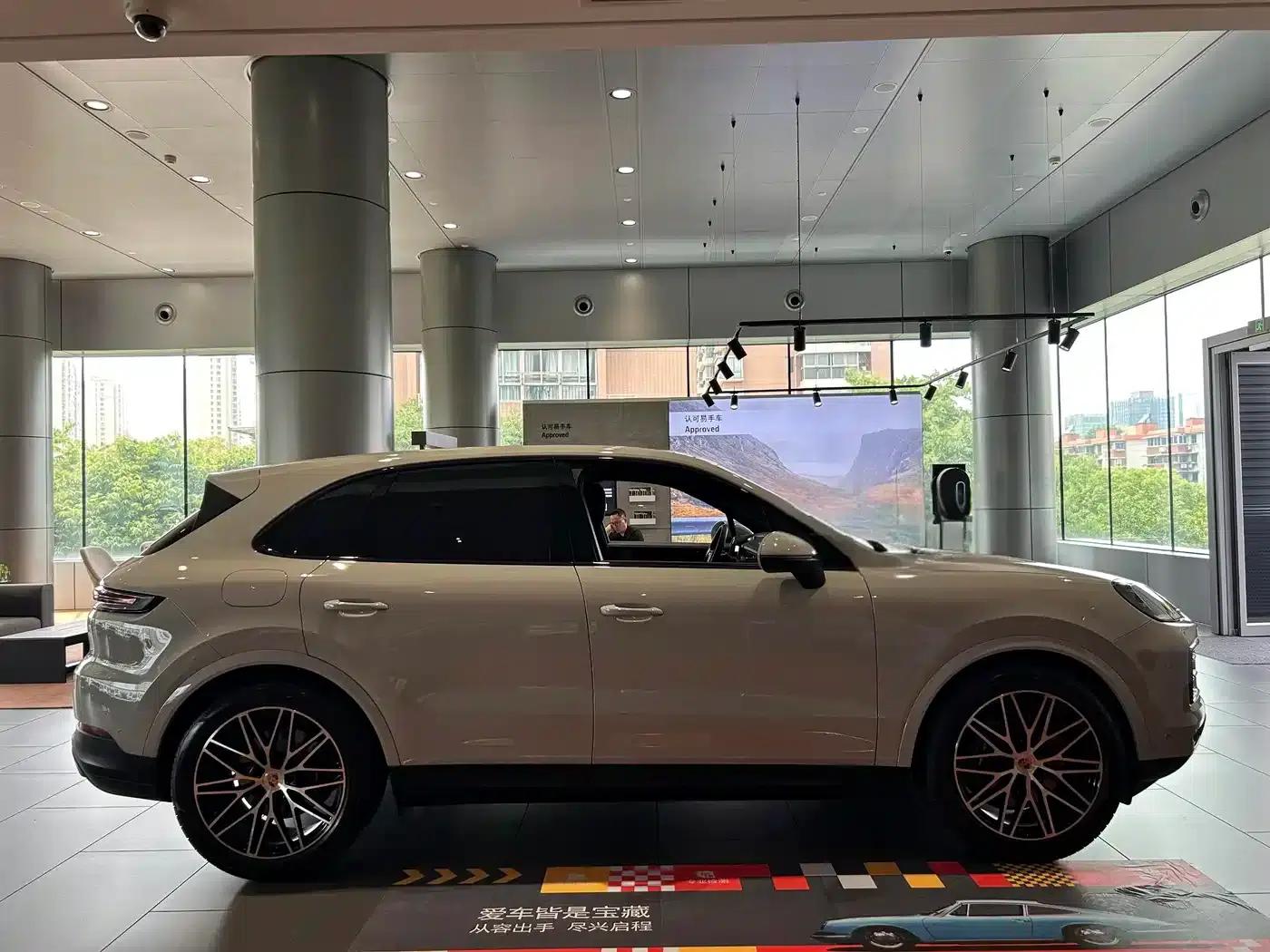 Cayenne 2024 Cayenne 3.0T — миниатюра 10