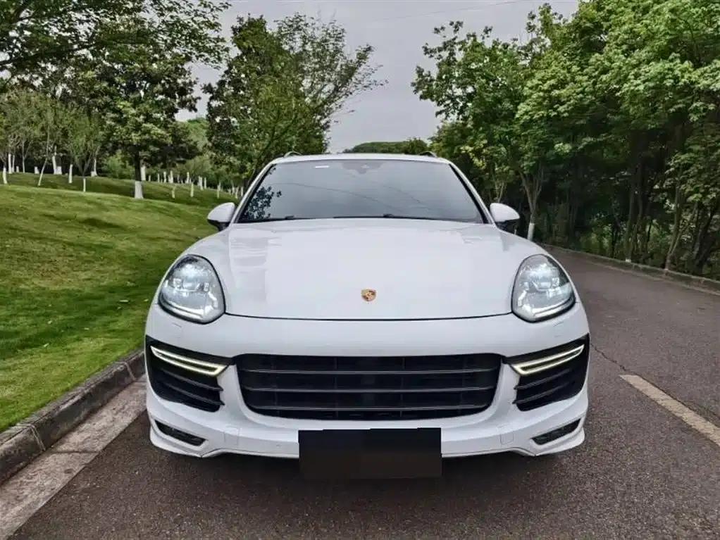 Cayenne 2015 Cayenne Turbo 4.8T — миниатюра 2