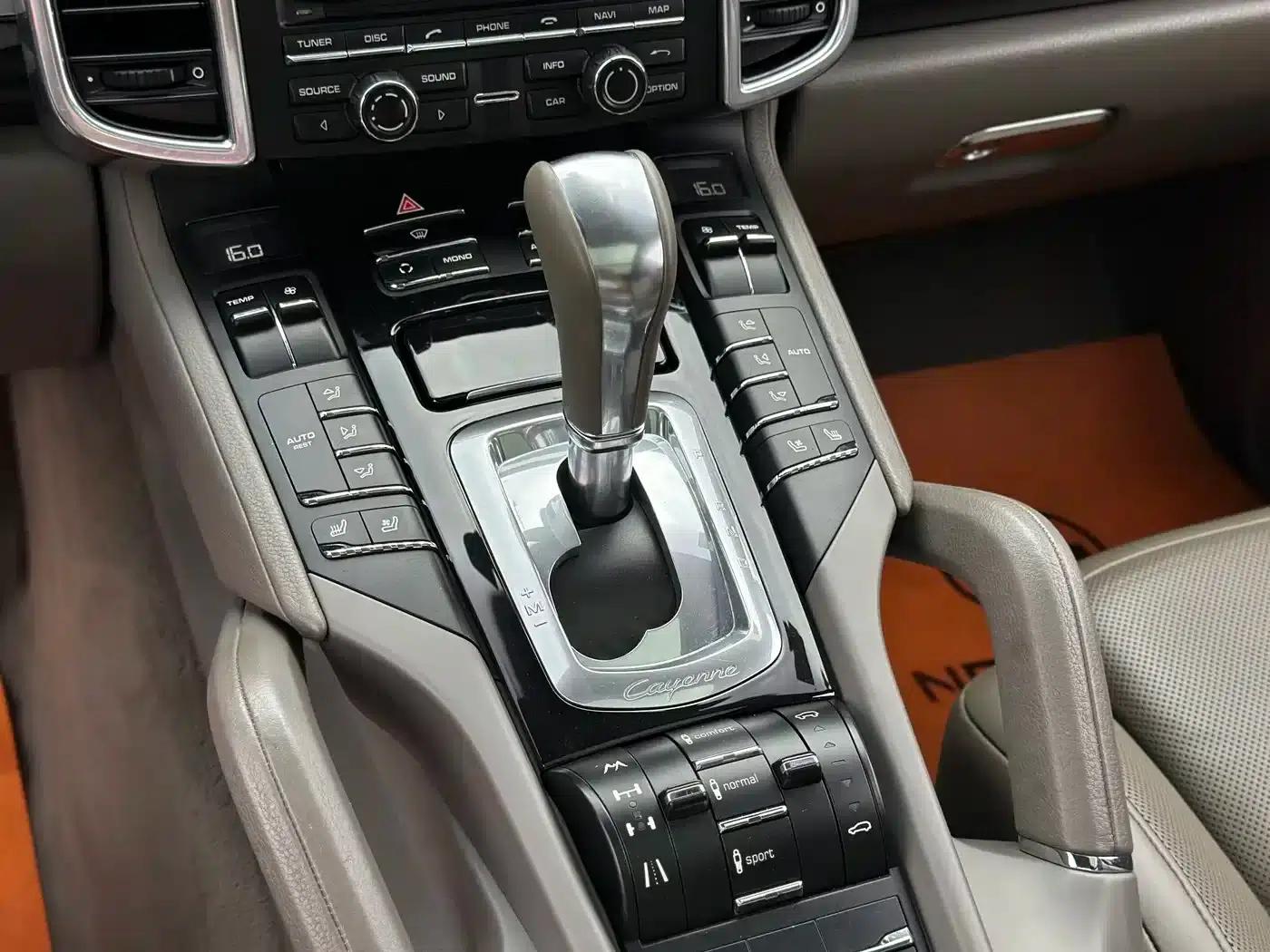 Cayenne 2011 Cayenne 3.0T — миниатюра 12
