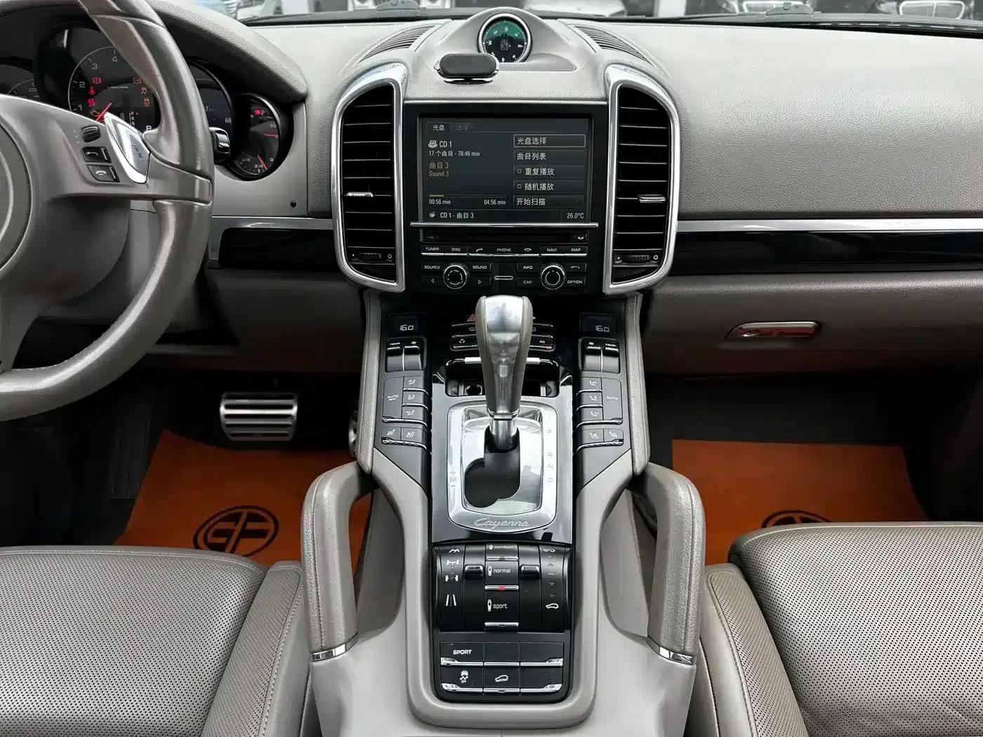 Cayenne 2011 Cayenne 3.0T — миниатюра 14