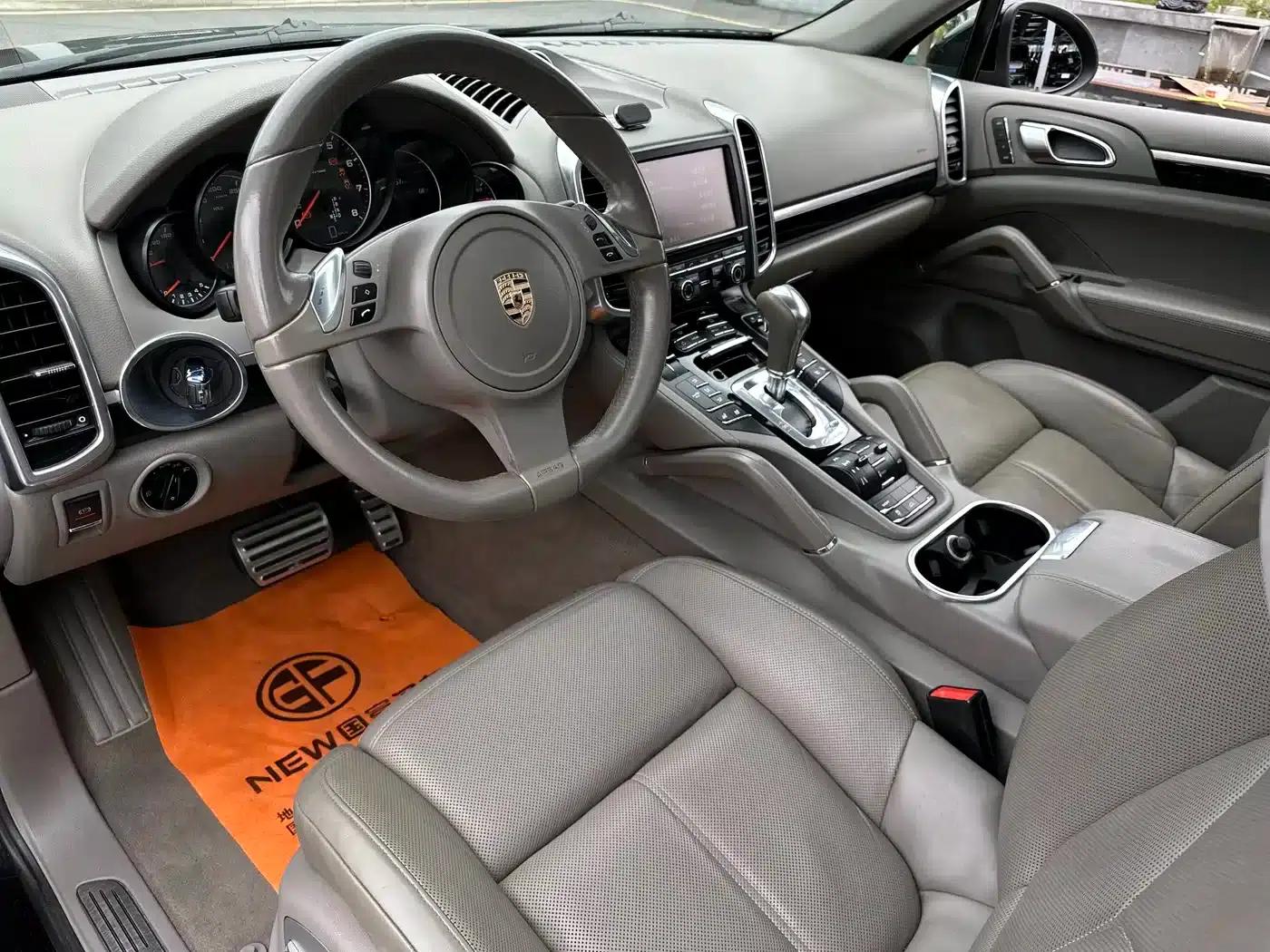Cayenne 2011 Cayenne 3.0T — миниатюра 10