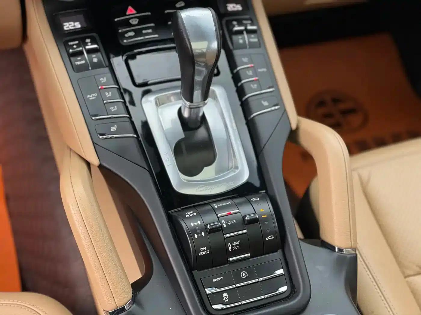 Cayenne 2015 Cayenne 3.0T — миниатюра 12
