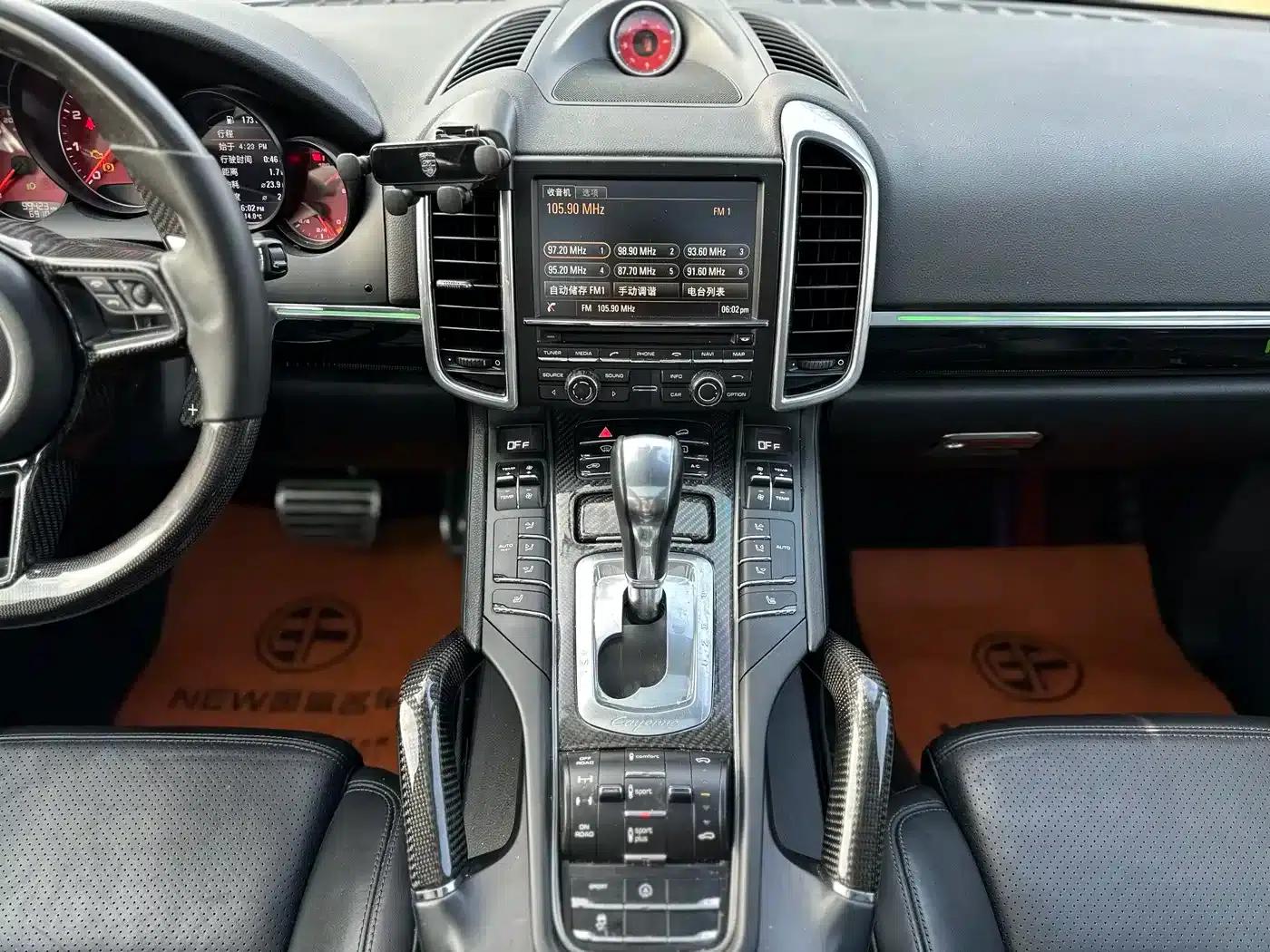 Cayenne 2015 Cayenne 3.0T — миниатюра 12