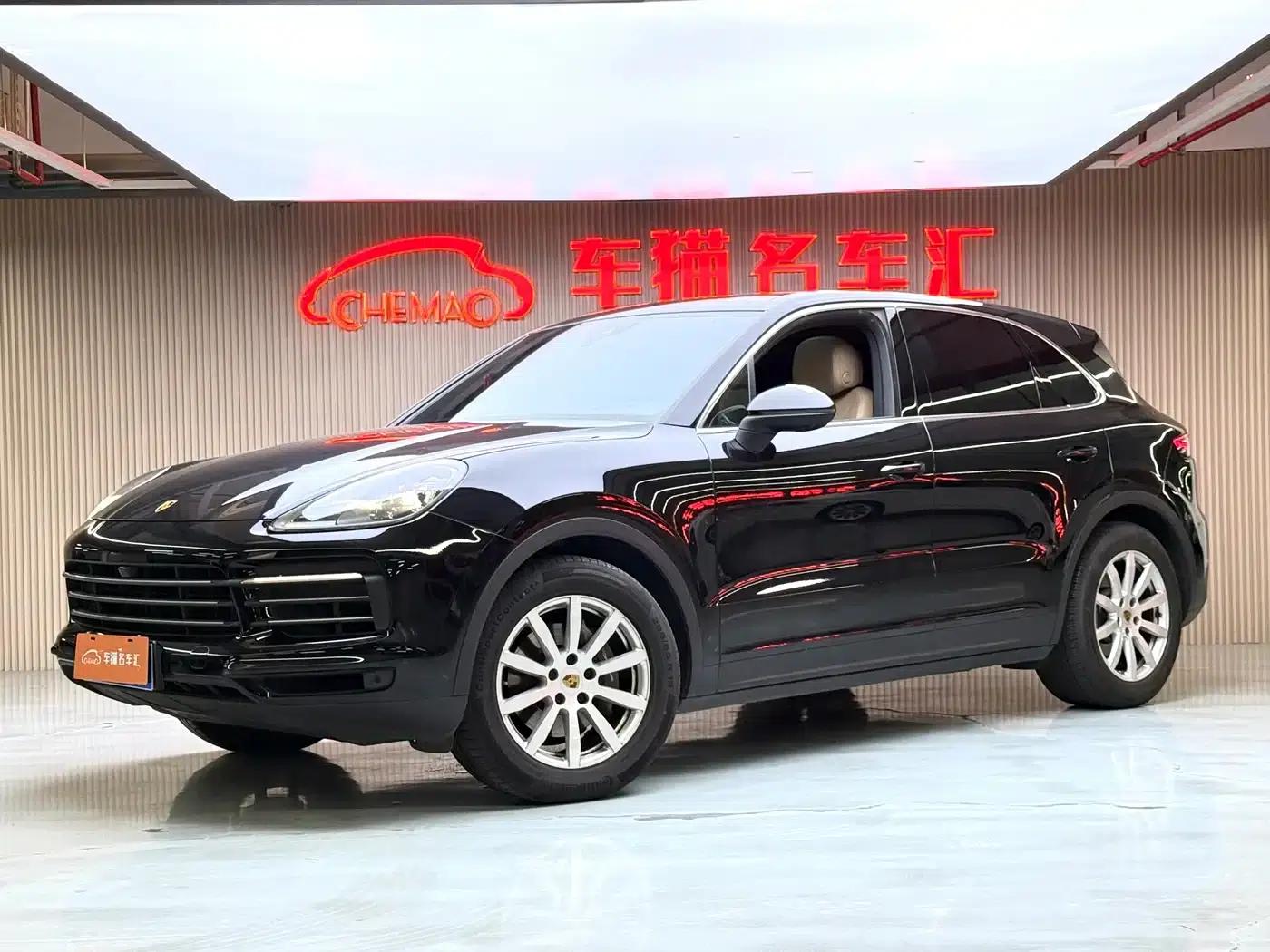 Cayenne 2019 Cayenne 3.0T — миниатюра 1