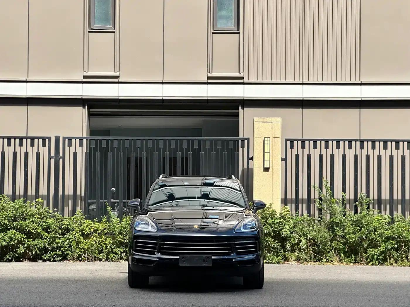 Cayenne 2019 Cayenne 3.0T — миниатюра 2